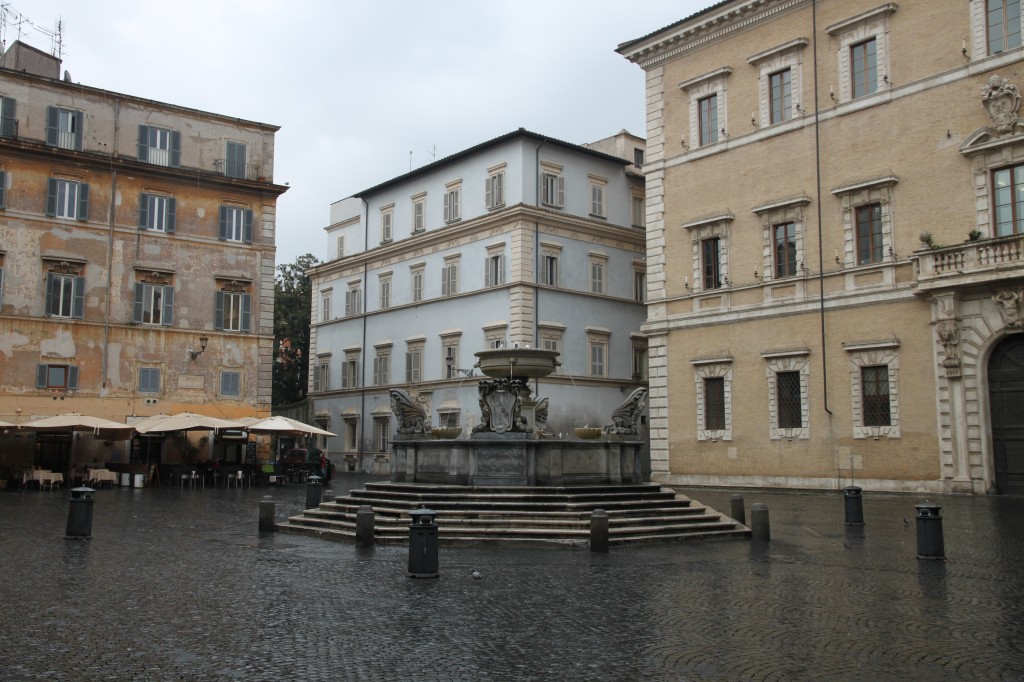 pza santa maria