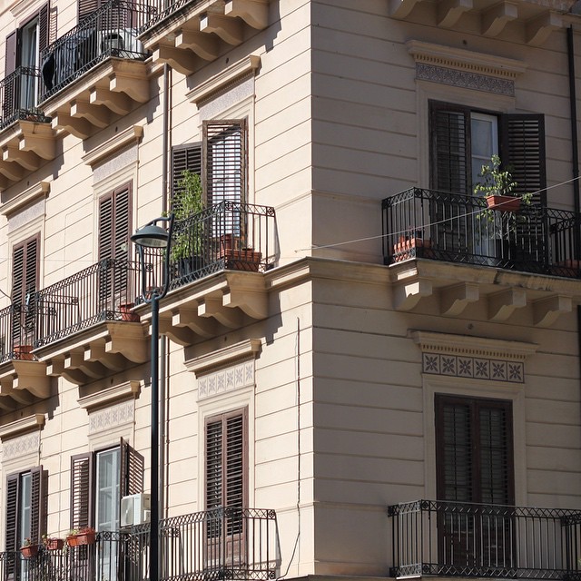 First impressions of Palermo: So many beautiful balconies. The honking and driving reminds me of Vietnam. The weather is everything I thought Sicilian weather would be.